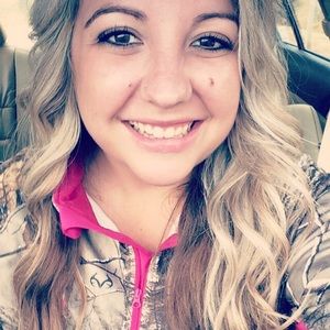 Meet your Posher, Amber